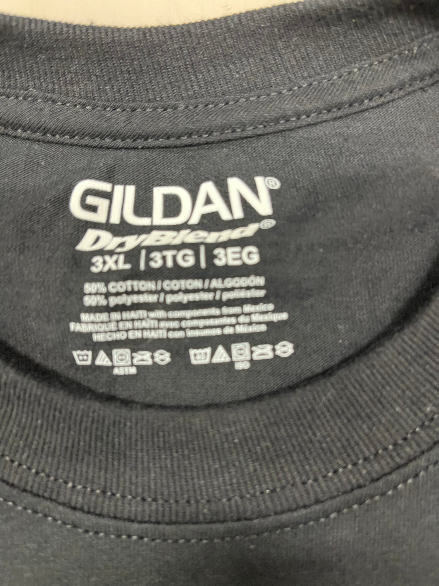 Garage Sale shirt - Black 3L - Fixed is FIxed