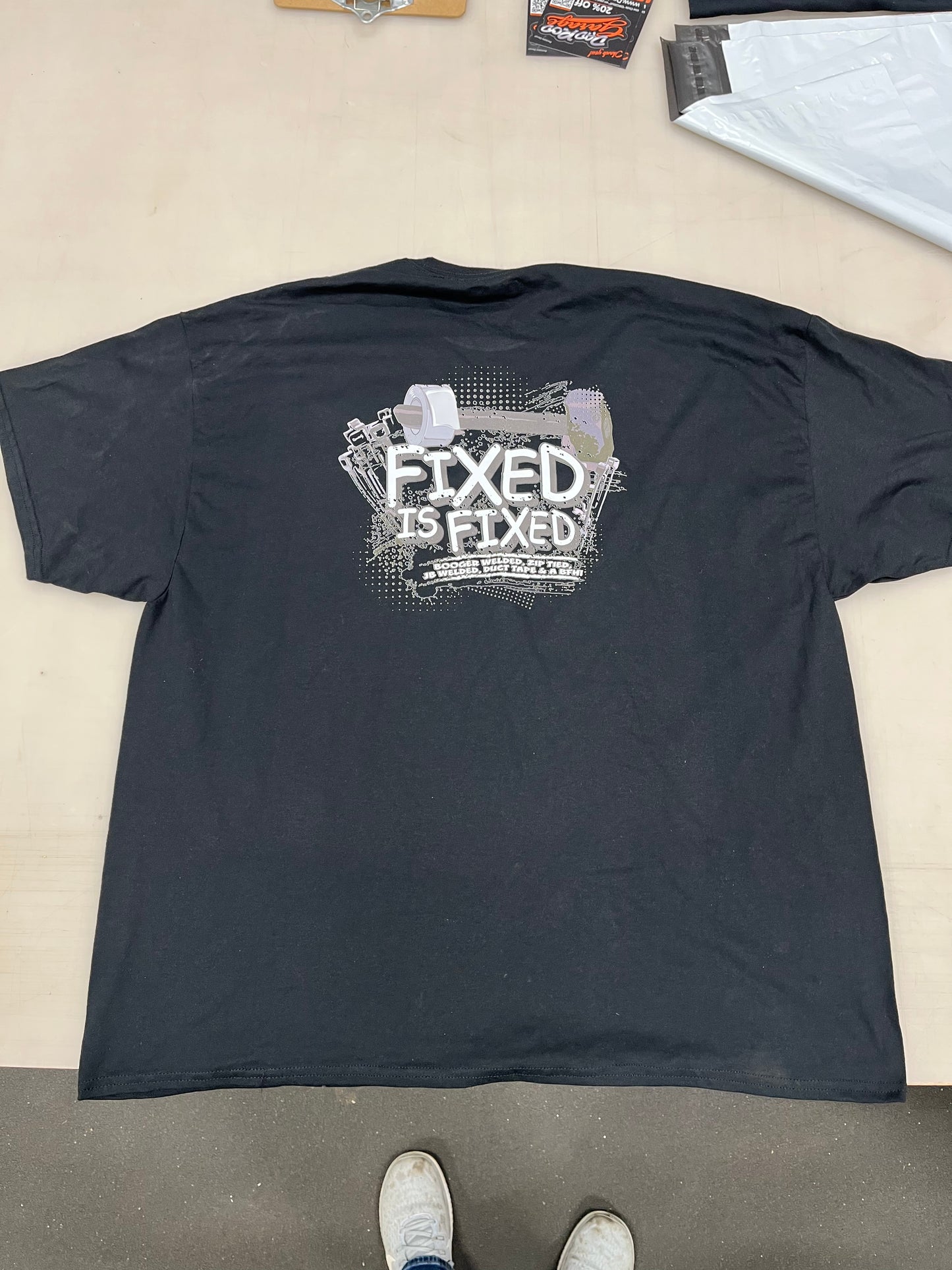 Garage Sale shirt - Black 3L - Fixed is FIxed